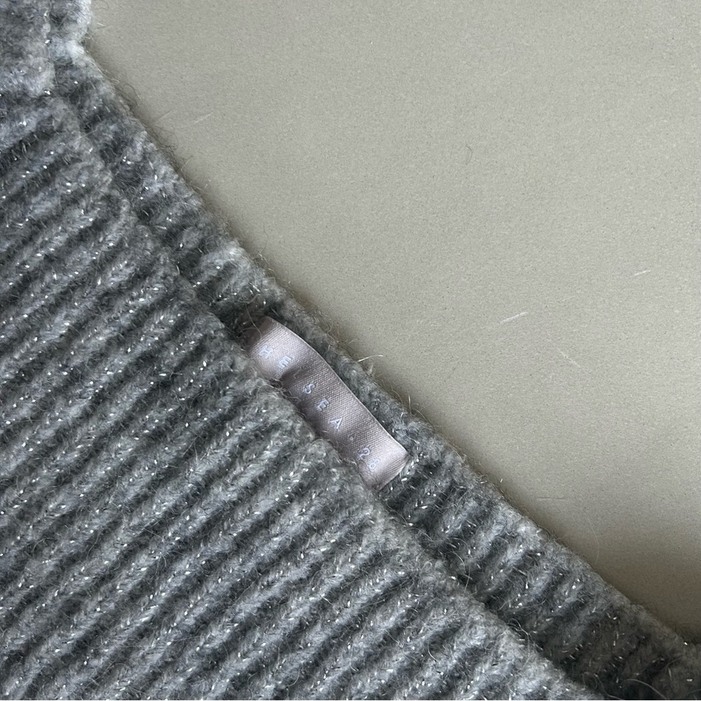 Chelsea28 Women’s gray Knit Metallic Ballet  Neck Pullover Sweater. Size M - Picture 9 of 11